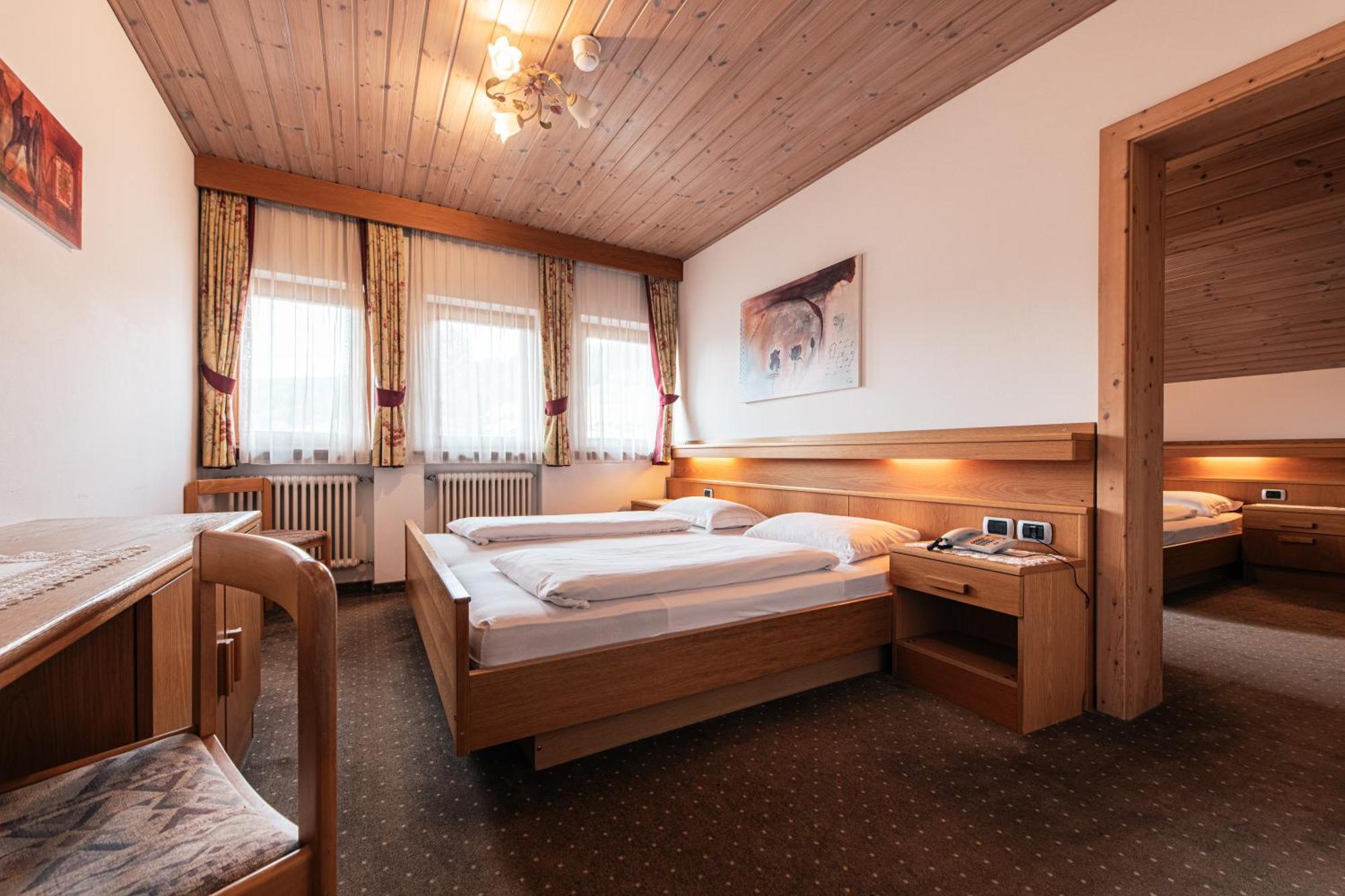 Hotel Goldene Rose 몽구엘포 외부 사진
