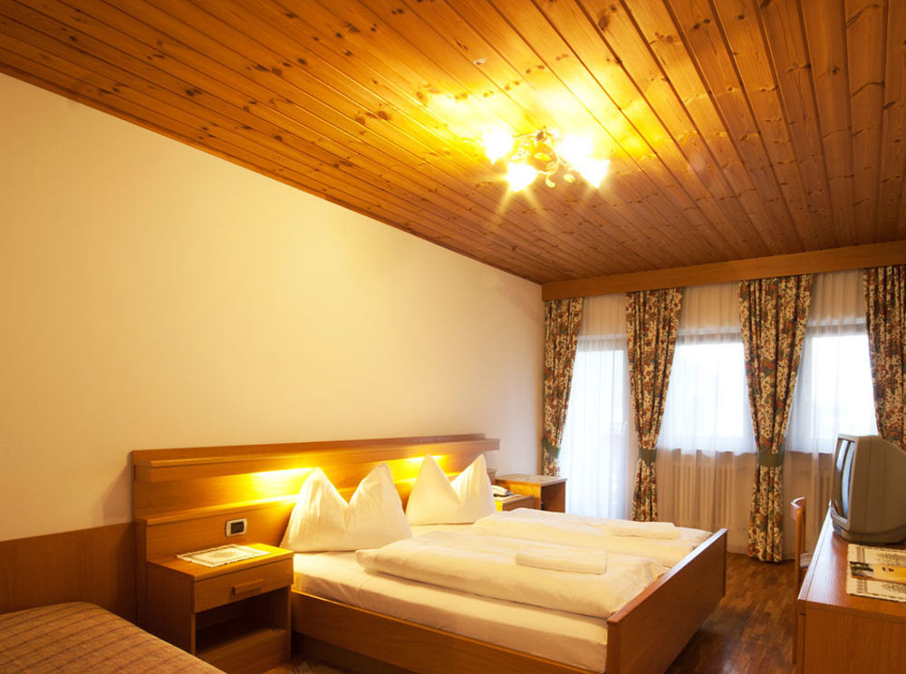 Hotel Goldene Rose 몽구엘포 외부 사진